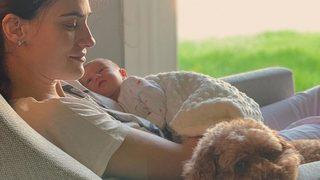 Saadet Işıl Aksoy'dan kızıyla tatil pozu