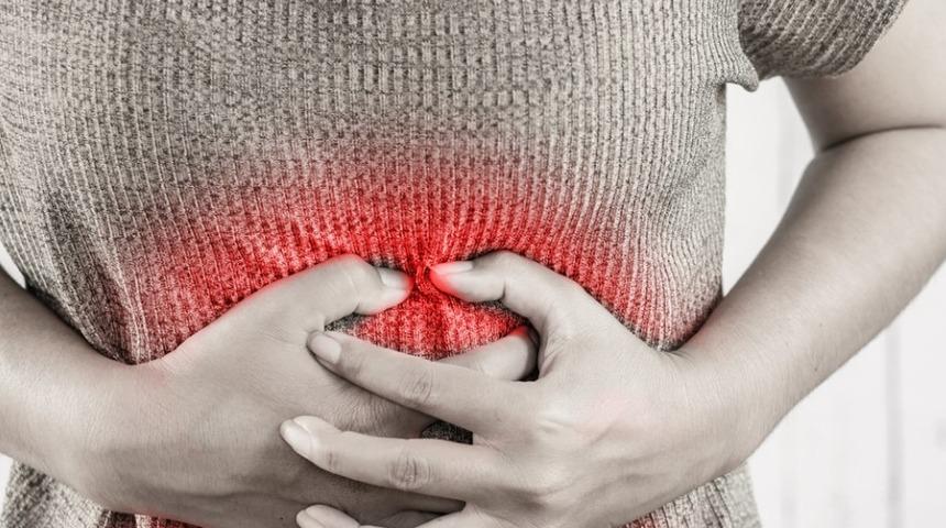 Refl&uuml;: Nedenleri, belirtileri, tedavisi