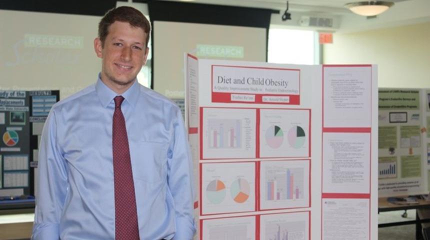 ABD'de koronavir&uuml;se yakalanan doktorda semptomlar 100 g&uuml;nd&uuml;r ge&ccedil;medi