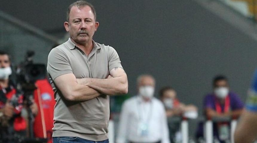 Sergen Yalçın'den Burak Yılmaz ve Gökhan Gönül açıklaması