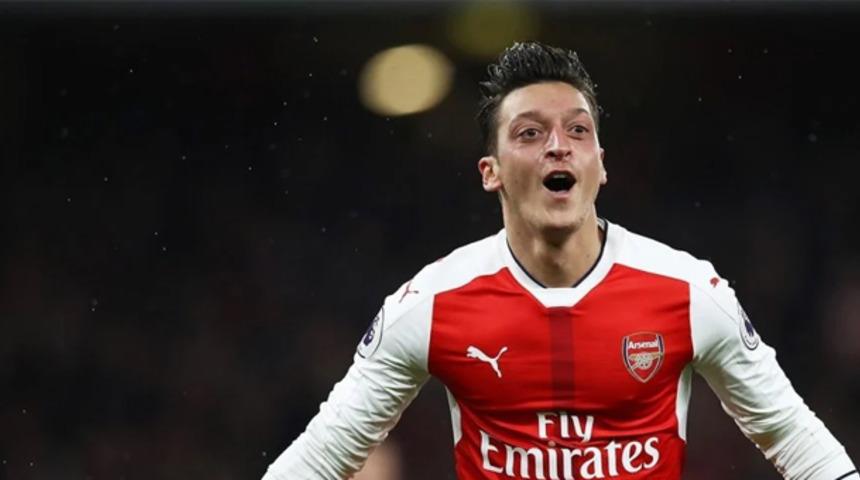 Fenerbahçe'ye Mesut Özil müjdesi! Türkiye'ye geliyor...