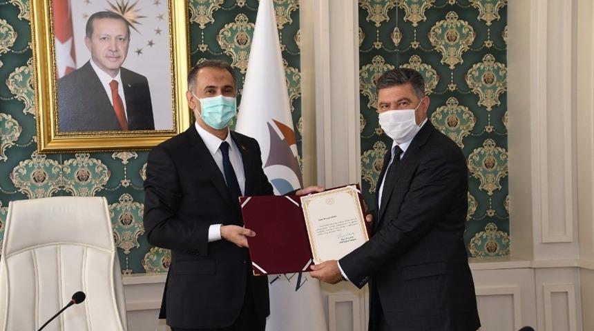 Hayırsever İşadamından Besni&rsquo;ye 4 derslikli mesleki eğitim merkezi