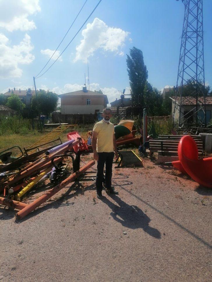 Aslanapa köylerine çocuk oyun parkı G3