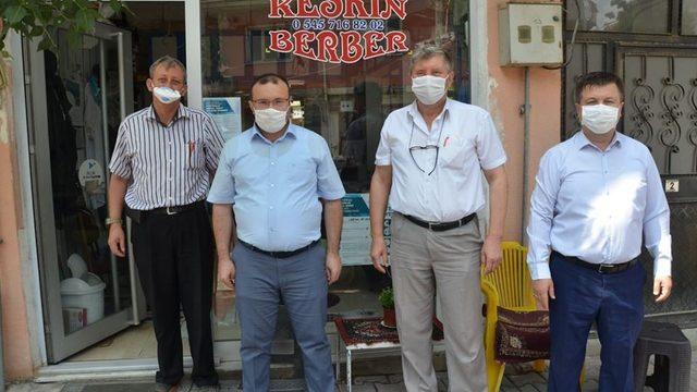 Belediye personeline ücretsiz traş