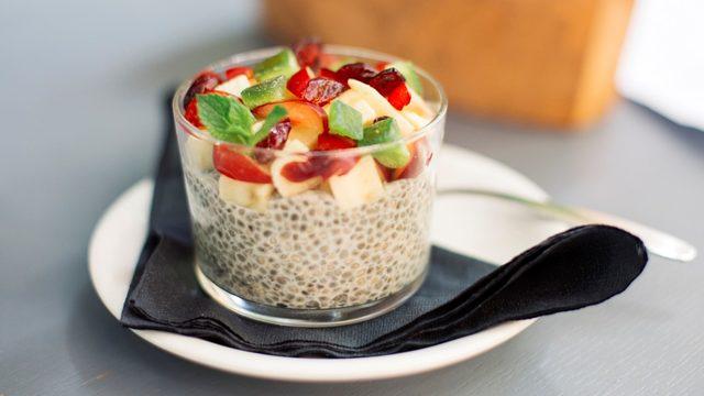 Chia tohumlu 3 pratik sütlü tatlı! Ünlü şef işin sırrını açıkladı...