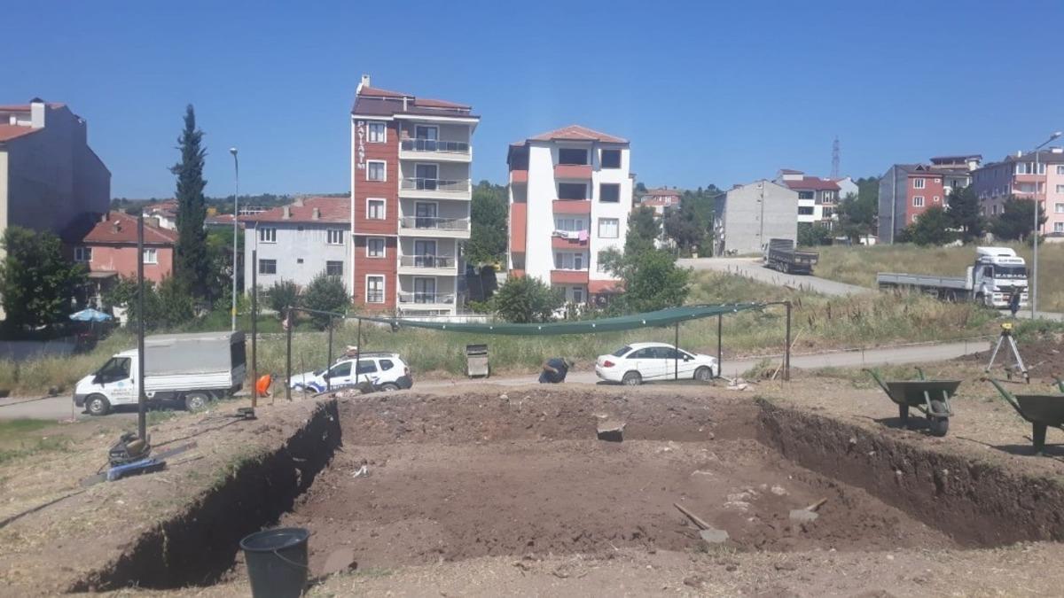 Tarihe ışık tutan kazı &ccedil;alışmalarına Bilecik Belediyesi&rsquo;nden katkı
