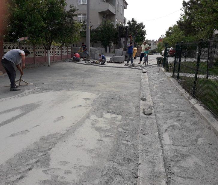 Ergene’de kilit parke taş döşeme ve yol iyileştirme çalışmaları sürüyor G2