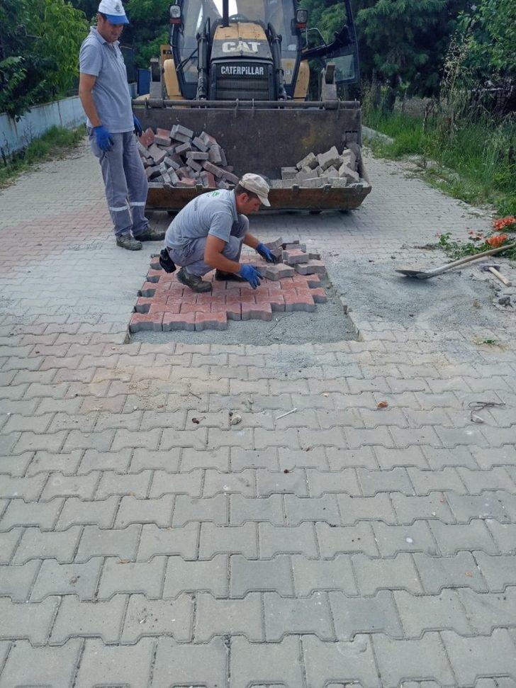 Ergene’de kilit parke taş döşeme ve yol iyileştirme çalışmaları sürüyor G3