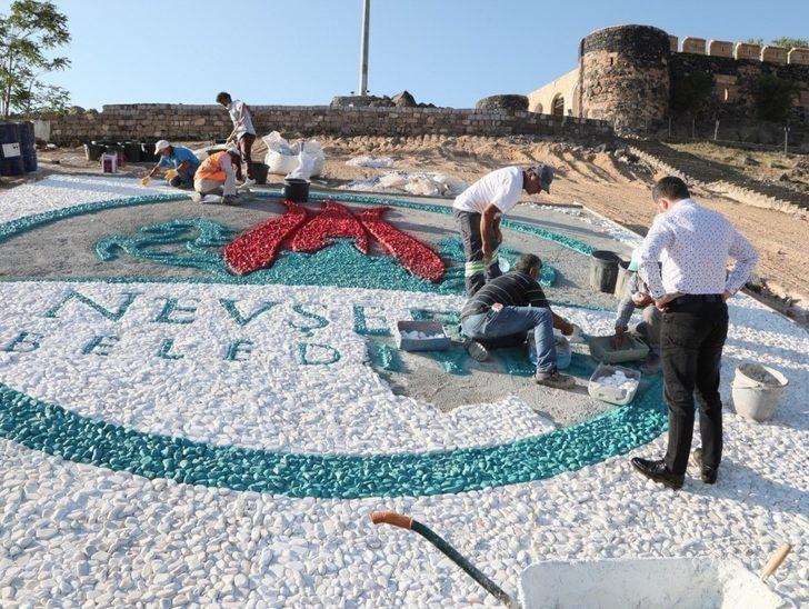 Nevşehir Kalesi ve çevresinde, çevre düzenleme ve peyzaj çalışmaları sürüyor G2