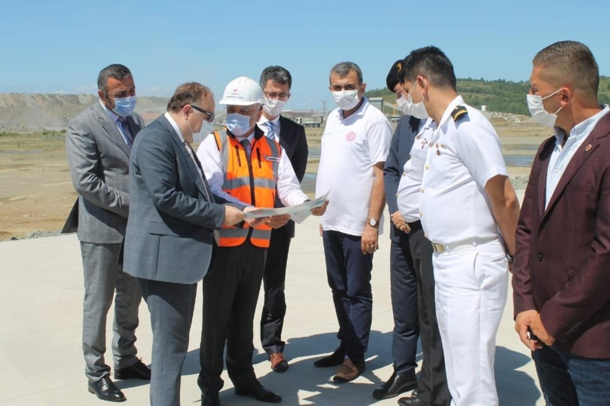 Vali Tutulmaz Filyos Limanını inceledi