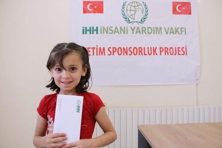 Suriye’deki savaş mağduru yetimlere destek G2