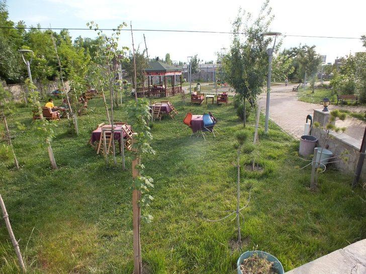 İlçenin en büyük sosyal mekânı sosyal mesafe kuralına uyuyor G1