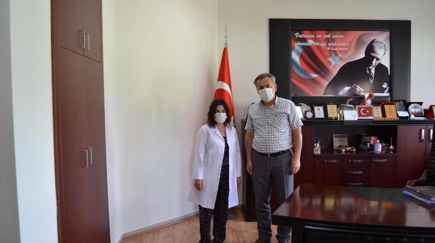 G&ouml;rme engeli m&uuml;zik &ouml;ğretmeni &Ouml;zbek g&ouml;reve başladı