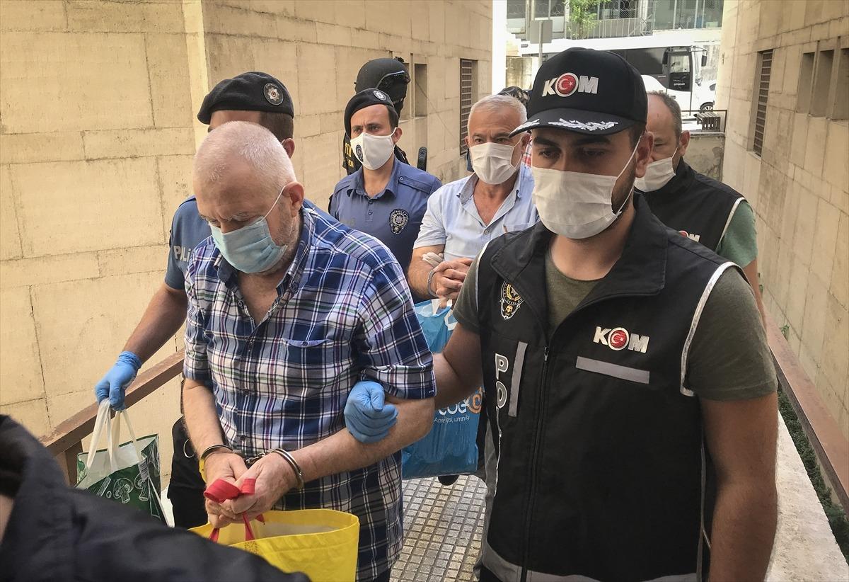 Bursa'daki FET&Ouml; operasyonunda yakalanan 14 kişi adliyeye sevk edildi