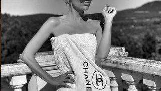 Gülşah Saraçoğlu “Türkçe bilmeyen” kombini ile ders verdi. Gülşah Saraçoğlu kimdir? 