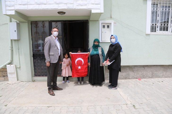 İpekyolu Belediyesinden şehit ve gazi ailelerine ziyaret G4