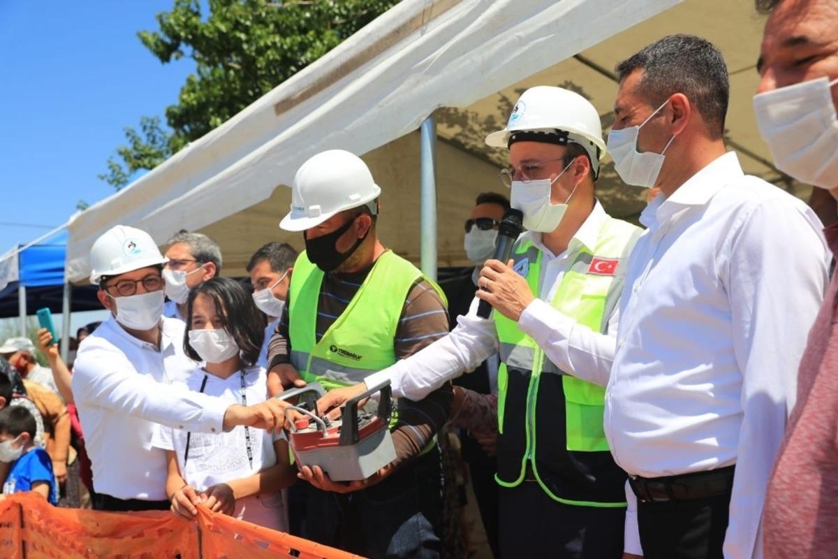 Karakurt kapalı pazaryerinin temeli atıldı