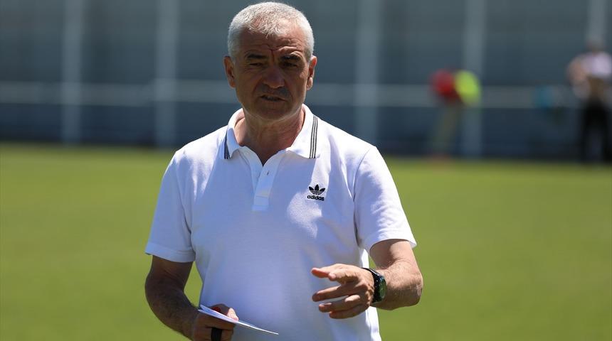 Sivasspor Teknik Direkt&ouml;r&uuml; Rıza &Ccedil;alımbay: "Fenerbah&ccedil;e ma&ccedil;ından galip gelmemiz gerekiyor"