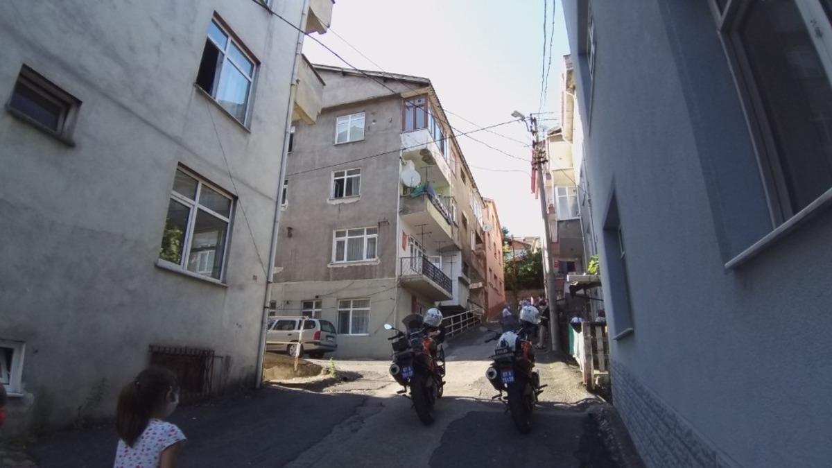 Evde tek başına yaşayan kadın &ouml;l&uuml; bulundu