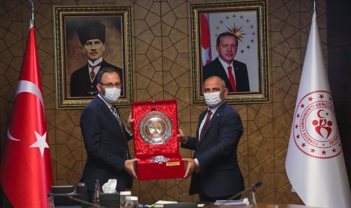 Başkan S&ouml;ğ&uuml;t, Bakan Kasapoğlu ile g&ouml;r&uuml;şt&uuml;
