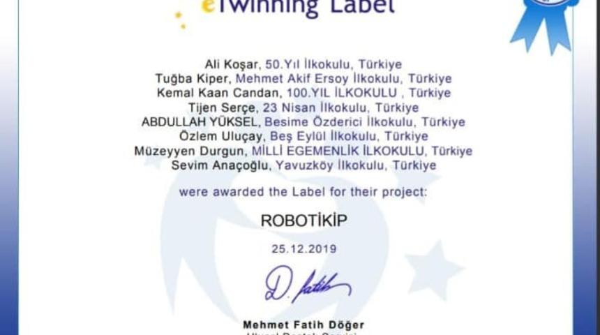 D&uuml;zce 23 Nisan İlkokulundan e Twinning başarısı