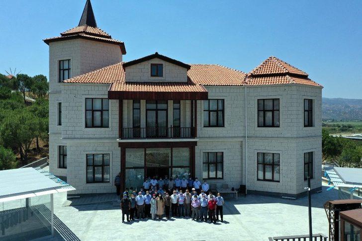 Adnan Menderes’in hatırası doğup büyüdüğü memleketinde yaşatılacak G5