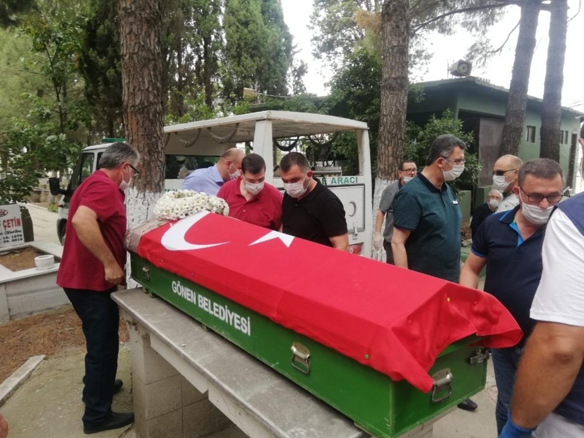 104 yıllık &ouml;mr&uuml;nde bir padişah, 12 cumhurbaşkanı g&ouml;rd&uuml;