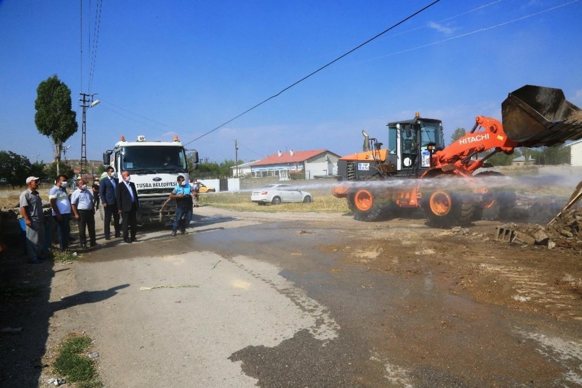 Tuşba&rsquo;da ahırlar şehir dışına &ccedil;ıkarılıyor