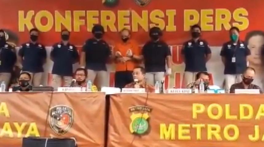 Endonezya’da 300’den fazla reşit olamayan çocuğu taciz eden Fransız yakalandı