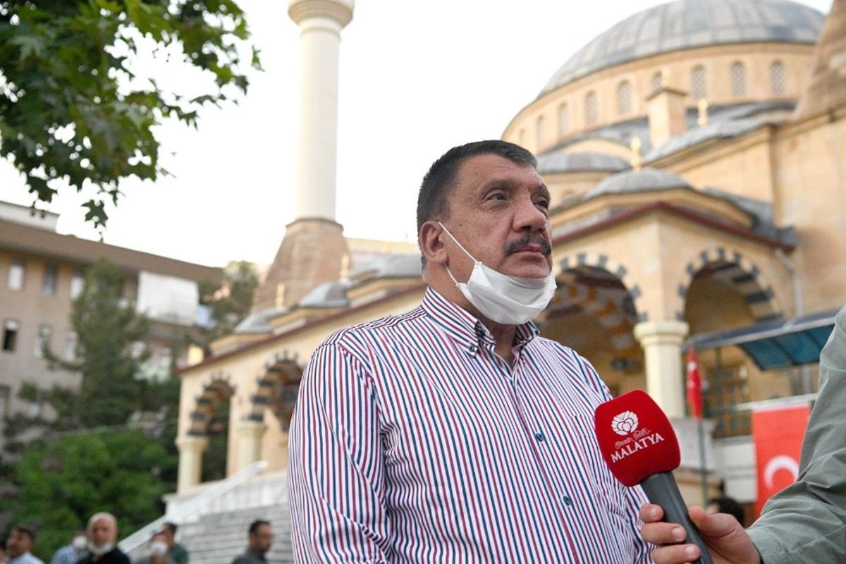 Malatya&rsquo;da Ayasofya i&ccedil;in ş&uuml;k&uuml;r namazı kılındı