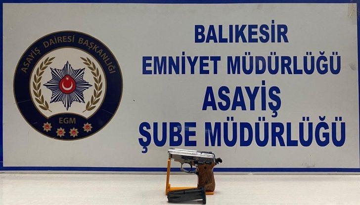 Balıkesir’de polisten uyuşturucu ve silah operasyonu G2