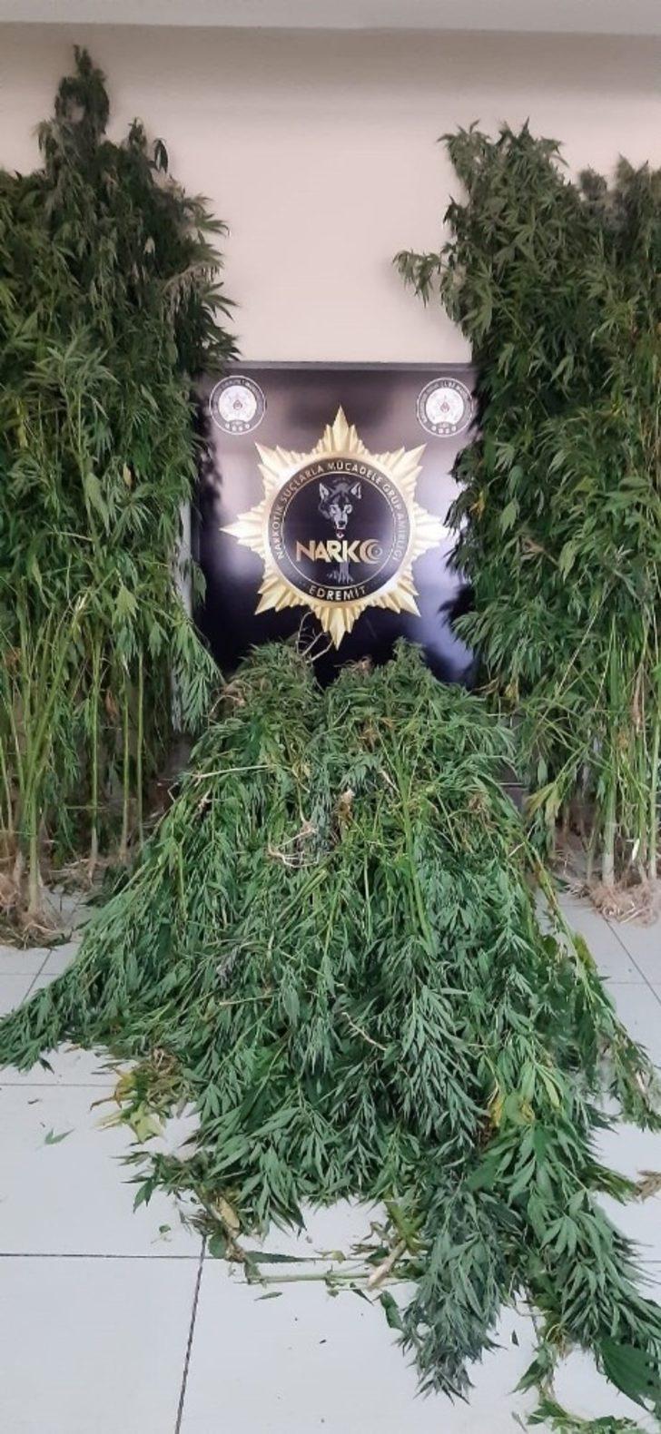 Balıkesir’de polisten uyuşturucu ve silah operasyonu G4