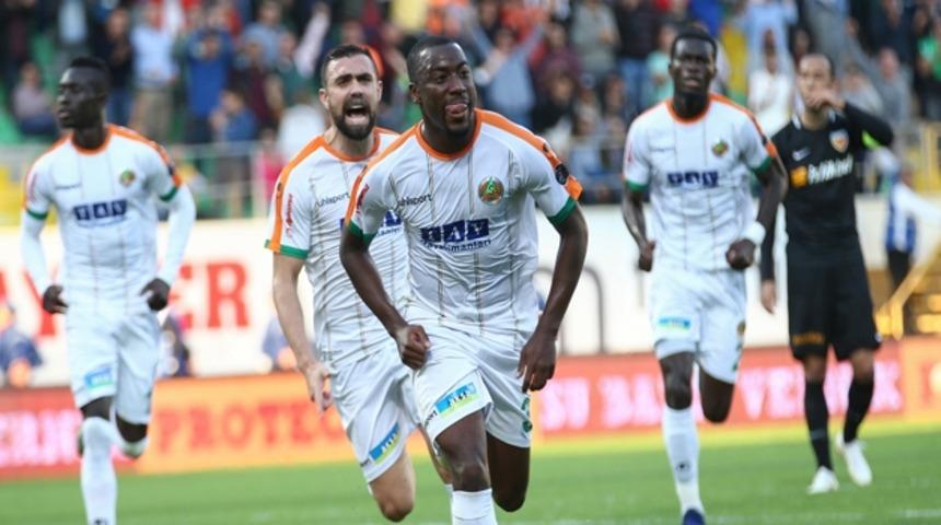 Alanyaspor'da Djalma Campos sezonu kapadı