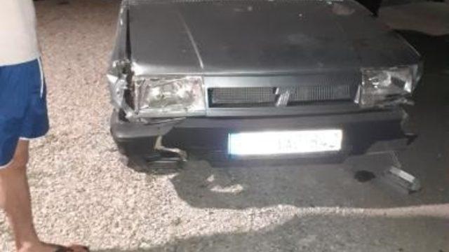 Türkeli’de otomobil ile iki motosiklet çarpıştı: 2 yaralı