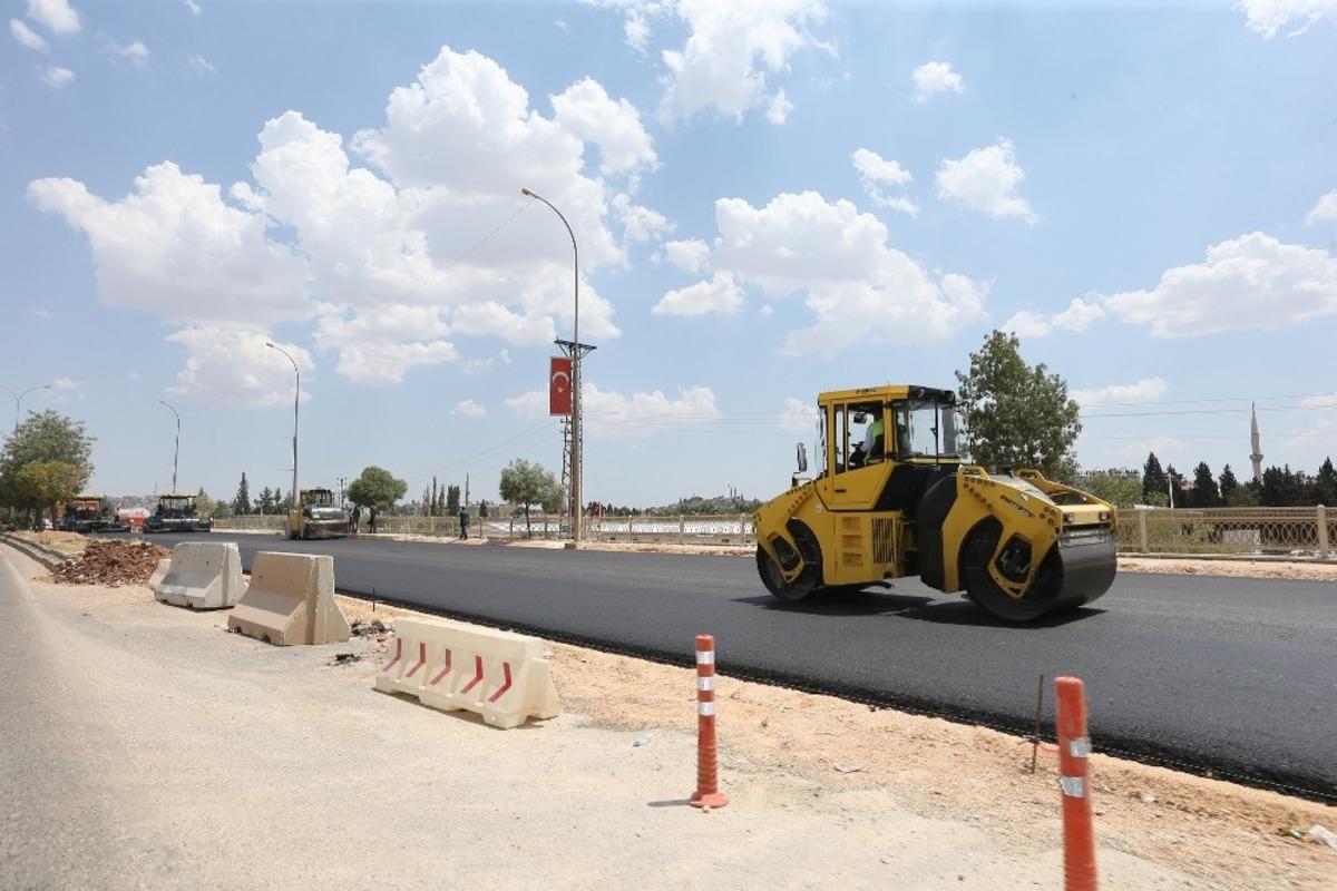 Şahin, D-400&rsquo;de devam eden &ccedil;alışmaları inceledi