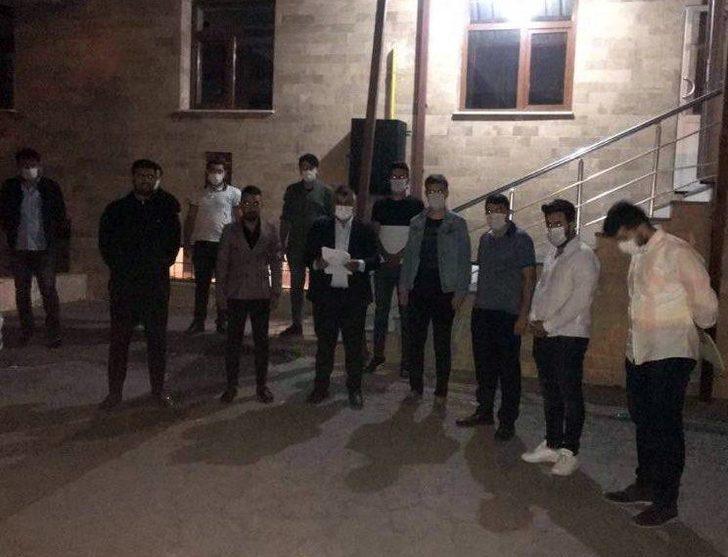 Bitlis’te gençler Ayasofya için şükür namazı kıldı G2