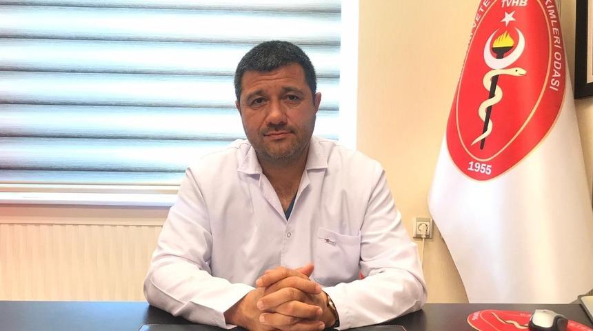 Akg&uuml;n Erg&uuml;l: &ldquo;Yılan ısırmasında sakin kalınmazsa, zehir kana daha &ccedil;abuk karışır&rdquo;