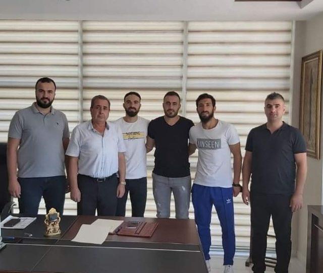 Yeşilyurt Belediyespor transfere hızlı girdi