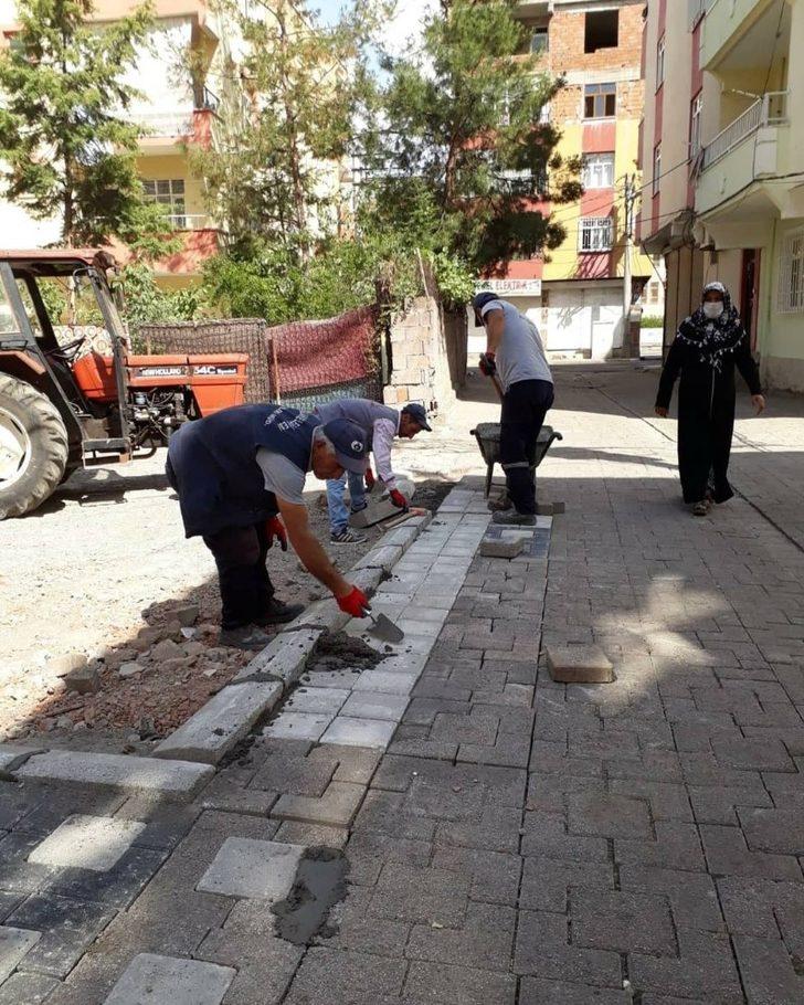 Bağlar caddeleri asfalt ve parke taşlarıyla güzelleşiyor G3