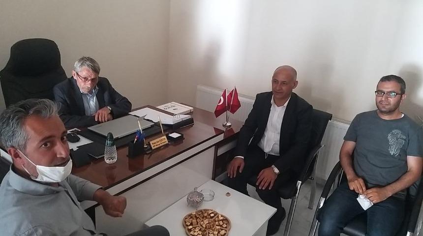 Belediye Başkanı Altın’dan MHP’li Başkan Öğreten’e ziyaret