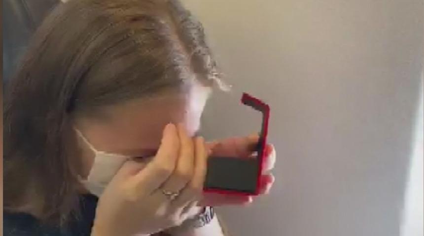 30 bin feet'te s&uuml;rpriz evlilik teklifi