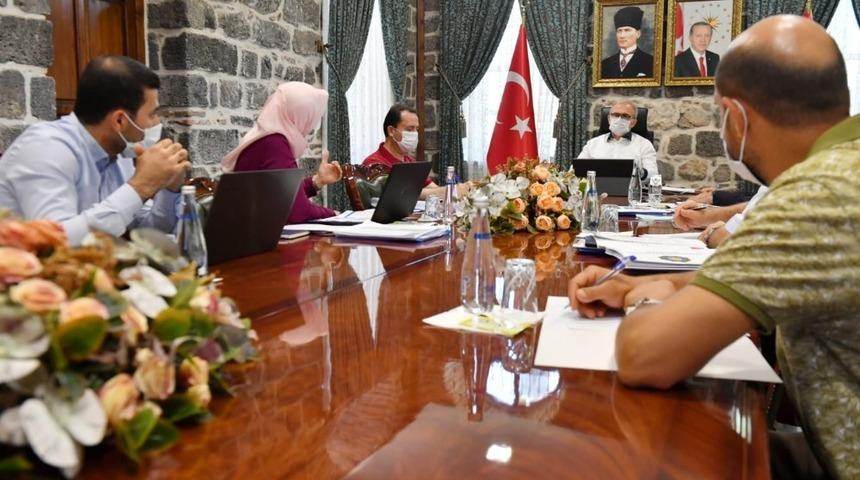 Vali Karaoğlu&rsquo;ndan Akıllı Şehir Projesi atağı