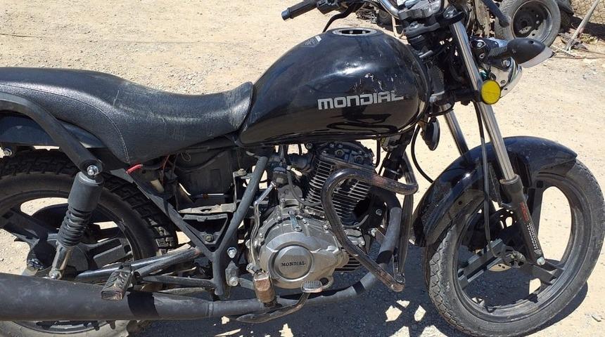 Uçuruma yuvarlanan motosikletin sürücüsü hayatını kaybetti