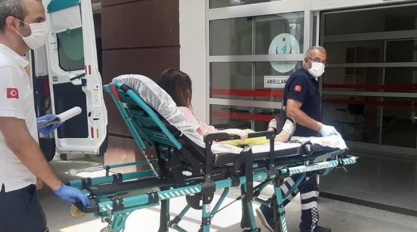 &Uuml;zerine dolap d&uuml;şen &ccedil;ocuk yaralandı