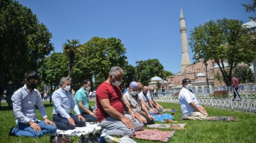 Ayasofya'da hareketlilik! Dikkat &ccedil;eken g&ouml;r&uuml;nt&uuml;ler