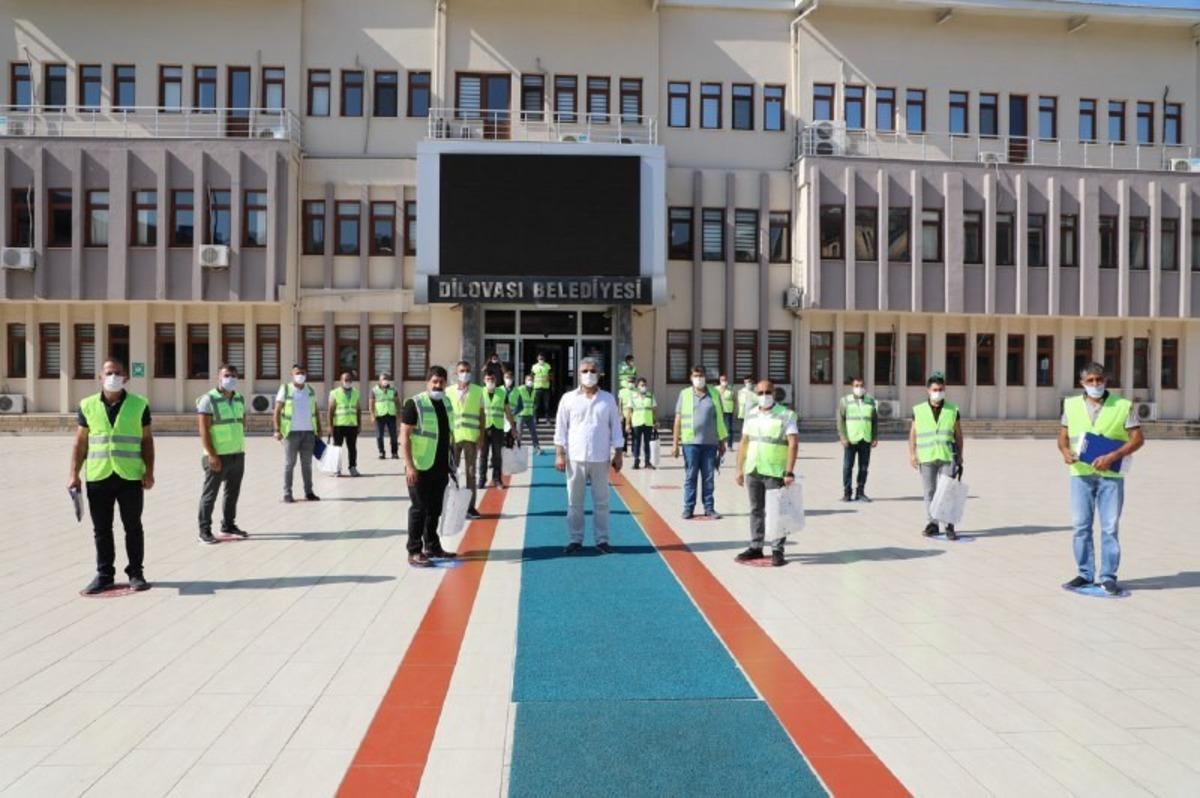Dilovası Belediyesi&rsquo;nden 16 bin haneye maske