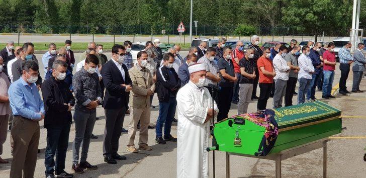 Erzurum Sağlık İl Müdürü Bedir’in annesi son yolculuğuna uğurlandı G5