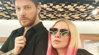 Ece Seçkin ve Sinan Akçıl'dan hayranlarına yeni şarkı müjdesi