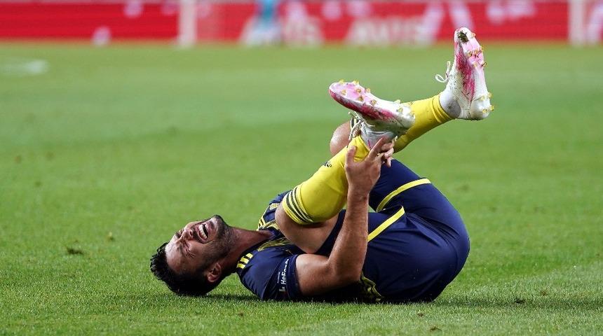 Falette ve Tolgay Arslan maça devam edemedi