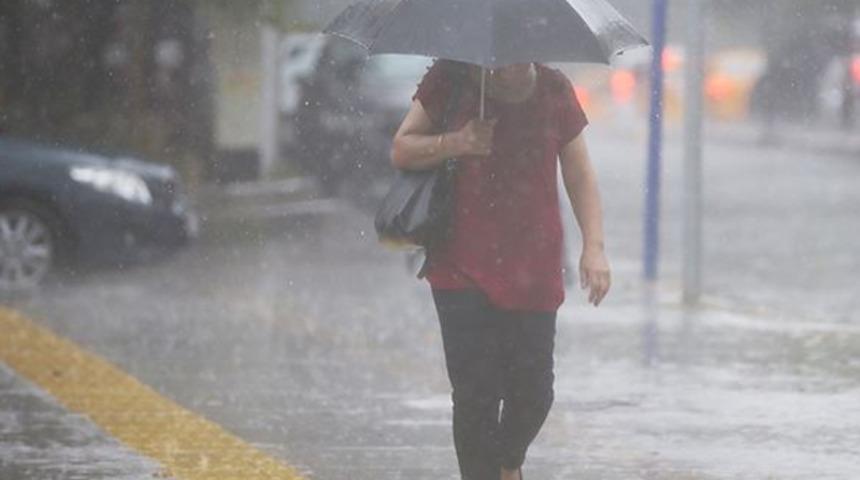 Meteoroloji'den kuvvetli yağış uyarısı! Bu bölgelerde oturanlar dikkat (13 Temmuz 2020 yurtta hava durumu)